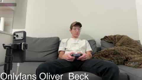 Oliver Beck online show from November 18, 11:37 pm