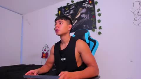 Oliver bray online show from January 8, 11:09 pm