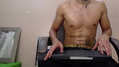 Oliver kanne online show from February 26, 4:36 am