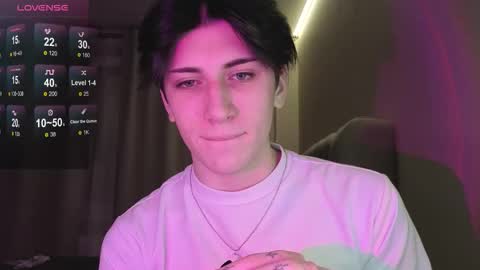 oliver online show from February 3, 11:10 pm