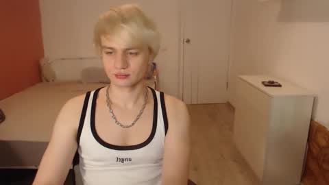 Oliver online show from February 13, 12:39 am