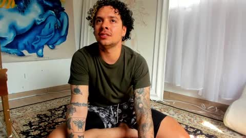 Mr Blue Sky online show from February 4, 8:06 pm