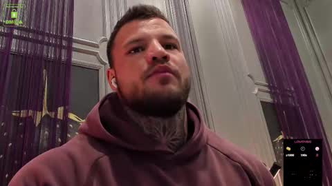 OliverSport online show from October 10, 10:42 am