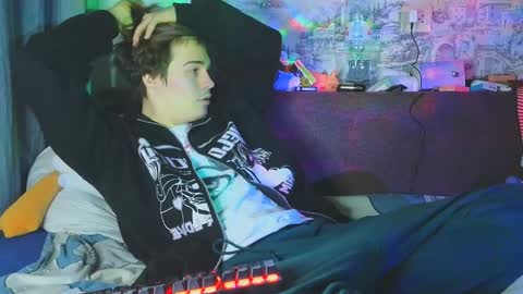 Tony online show from December 6, 10:08 pm