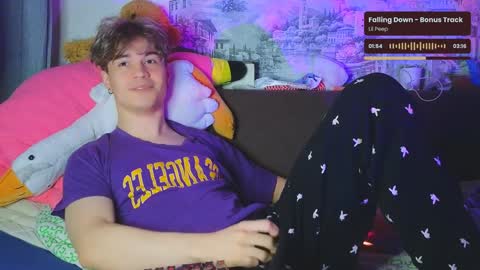 Tony online show from December 15, 7:53 pm