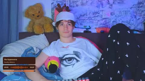 Tony online show from December 3, 8:28 pm