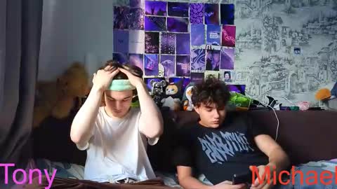 Tony online show from February 4, 9:26 am