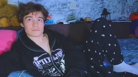 Tony online show from December 2, 8:31 pm