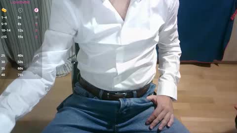 Snapshot of omar87ram chatting on October 19, 4:10 pm Omar online show from October 19, 4:10 pm