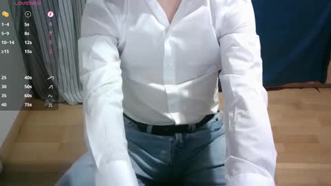 Snapshot of omar87ram chatting on February 22, 10:48 pm Omar online show from February 22, 10:48 pm