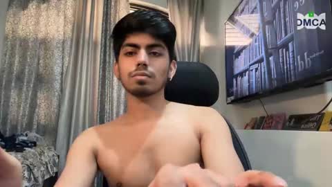 Monarch online show from March 28, 11:10 am