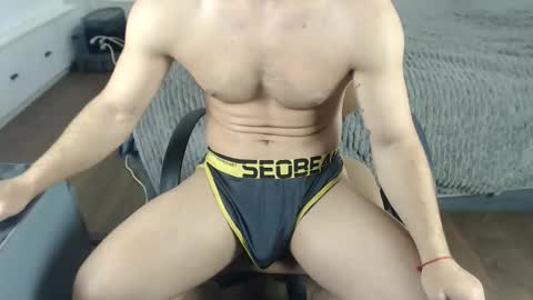 onebestlover online show from November 28, 11:23 am