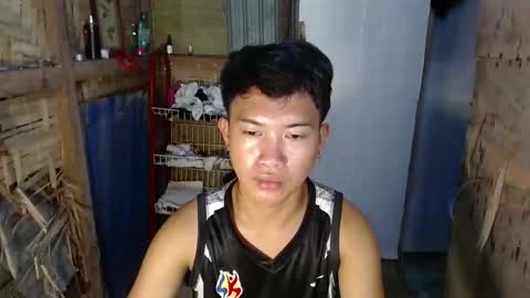 Snapshot of onebigloadxxx chatting on September 23, 2:11 am Wyn Will serve you and be your slave online show from September 23, 2:11 am