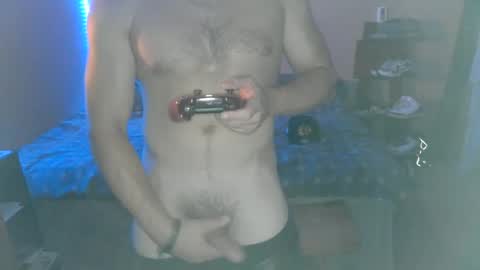 Snapshot of onerknees chatting on October 5, 8:40 am onerknees online show from October 5, 8:40 am