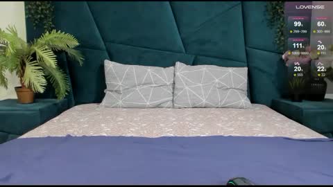 Snapshot of only_eric chatting on February 26, 8:20 pm Erick  online show from February 26, 8:20 pm