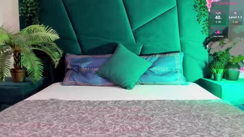 Snapshot of only_eric chatting on February 23, 7:47 pm Erick  online show from February 23, 7:47 pm