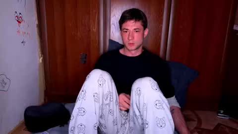 Snapshot of origamicat chatting on September 12, 4:23 am origamicat online show from September 12, 4:23 am