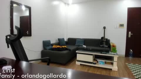 Fansly and Instagram -  online show from January 12, 9:08 am