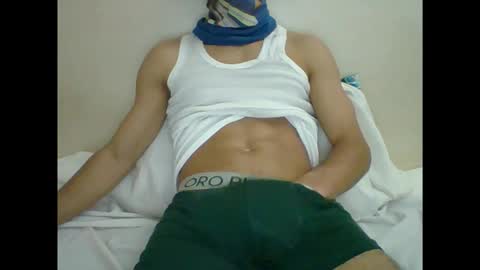 osamasins77 online show from January 17, 6:33 pm