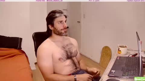 Snapshot of osito_blanco chatting on October 28, 12:57 am Osito Blanco online show from October 28, 12:57 am