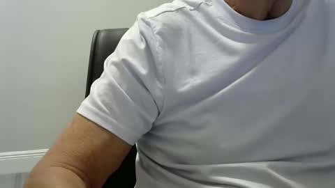 Ossi online show from October 10, 1:43 am