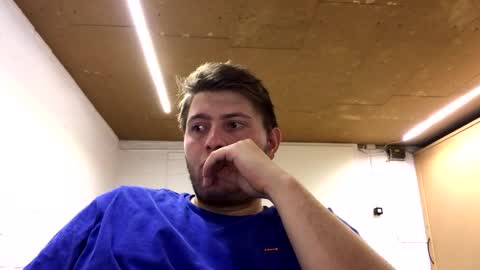 outflayd online show from December 13, 10:16 pm