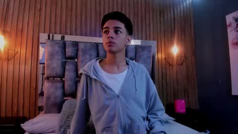 Owen Johnson online show from November 14, 12:17 pm