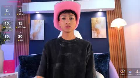 Owen online show from March 10, 8:37 pm