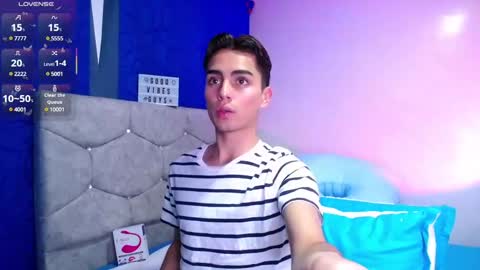 Snapshot of owenblue__ chatting on March 2, 6:16 am Owen  Independent model  online show from March 2, 6:16 am