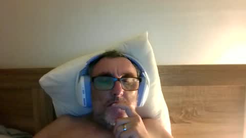 Brian online show from January 7, 11:04 am