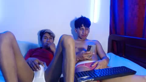 Snapshot of pablitoyarley123 chatting on October 4, 1:43 am pablitoyarley123 online show from October 4, 1:43 am