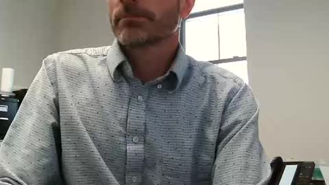 Snapshot of paddleme100 chatting on February 28, 8:39 pm Paddle me online show from February 28, 8:39 pm