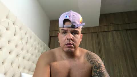 paisaexotico online show from September 22, 7:13 pm