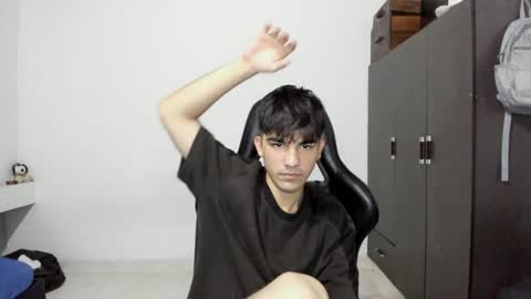 pakun_ online show from December 29, 12:30 am