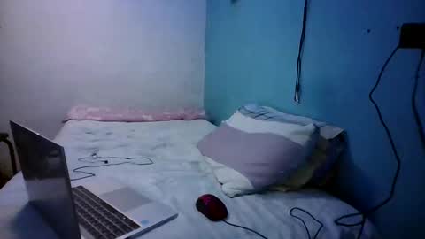 palaciosdjcarlos online show from April 12, 10:54 pm