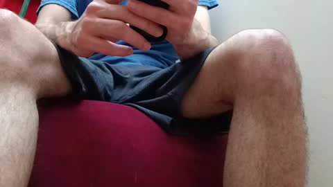 Snapshot of pantslesstraveler_plt chatting on December 2, 9:37 pm PantsLessTraveler online show from December 2, 9:37 pm