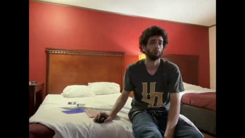 Snapshot of pantslesstraveler_plt chatting on September 27, 10:29 pm PantsLessTraveler online show from September 27, 10:29 pm