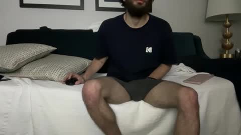 Snapshot of pantslesstraveler_plt chatting on October 28, 8:50 am PantsLessTraveler online show from October 28, 8:50 am