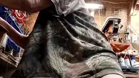 Snapshot of papajb70 chatting on December 7, 2:42 am papajb70 online show from December 7, 2:42 am