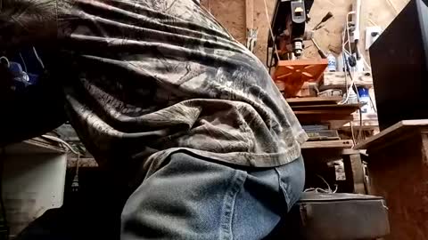 Snapshot of papajb70 chatting on January 18, 1:01 am papajb70 online show from January 18, 1:01 am