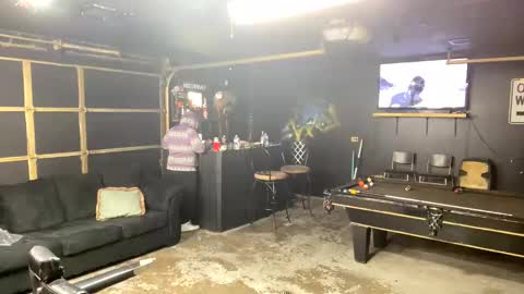 Snapshot of papi_krizz chatting on October 20, 4:00 pm papi_krizz online show from October 20, 4:00 pm