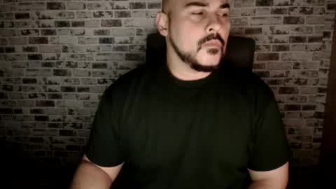 papicho2014 online show from April 17, 9:45 am