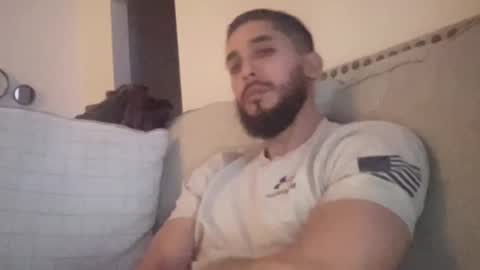 Snapshot of papicubano_guapo23cm chatting on October 27, 4:37 am papicubano_guapo23cm online show from October 27, 4:37 am