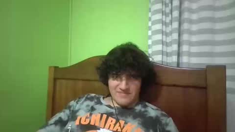 Snapshot of papitowilly999 chatting on December 3, 1:17 am Papito online show from December 3, 1:17 am