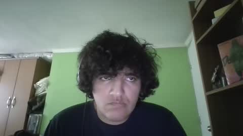 Snapshot of papitowilly999 chatting on December 26, 8:21 pm Papito online show from December 26, 8:21 pm