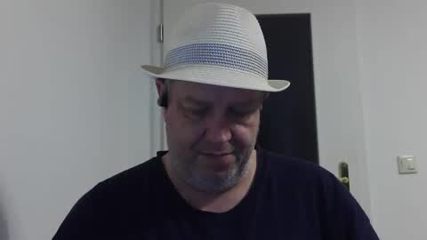 para3214 online show from October 8, 10:52 am