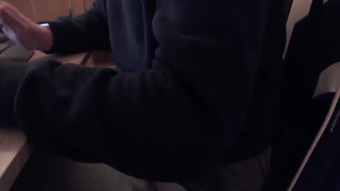 Snapshot of paranoiid chatting on October 23, 6:50 am Sascha online show from October 23, 6:50 am