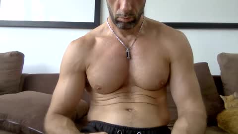 Porn Actor 21cm Hetero online show from March 16, 1:59 pm