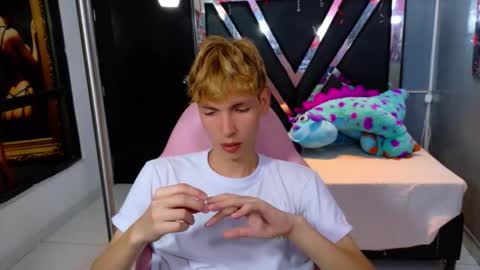 park_jimin1 online show from September 25, 12:04 pm