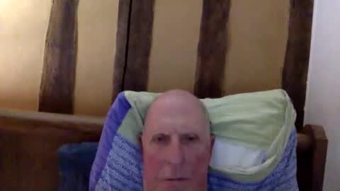 Pati24 online show from February 15, 7:33 pm